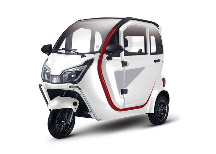 White Grey Enclosed Electric Tricycle Slow Speed 1000W WithLithium Battery