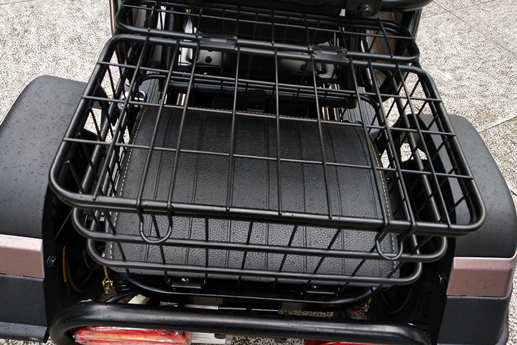 Front Mounted Basket 20Ah Three Wheel Electric Scooter