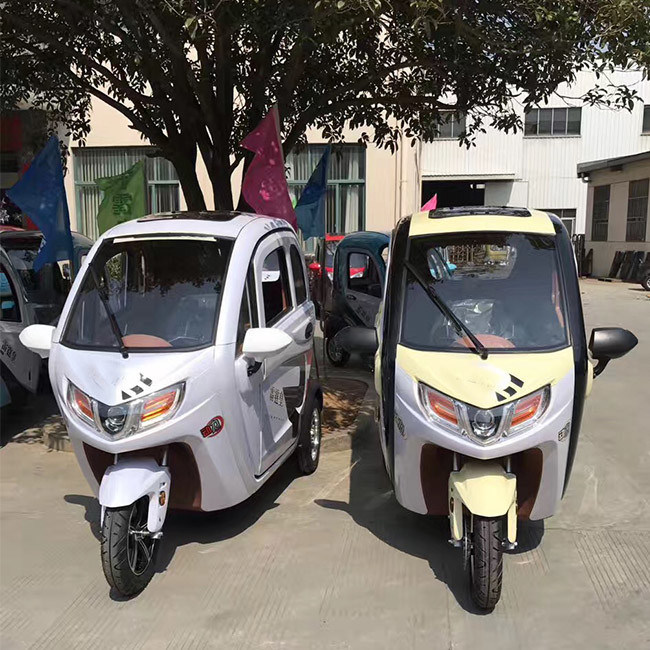 Hand Steering 45Ah 3 Wheel Electric Tricycle