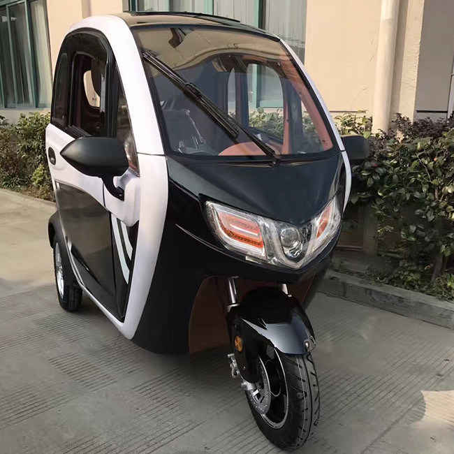 new arrival 3 wheel electric mobility scooter cabin tricycle for adult