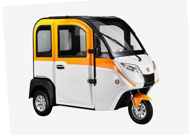 Smart Enclosed Electric Tricycle 1200 W 3 Wheels With Adjustable Seat Cabin